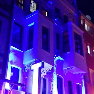 Sydney 2* Istanbul